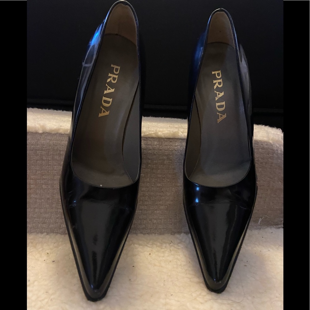 PRADA Vintage Size 36 black pointed heel genuine leather loafer 2.5 inch heel